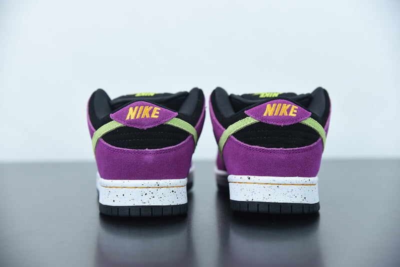 Nike SB Dunk Low Pro ACG Terra Red Plum