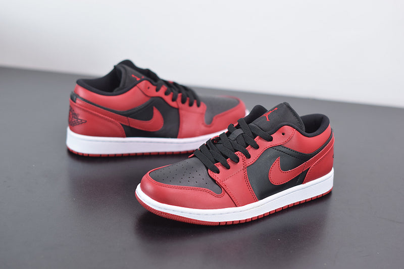 Nike Air Jordan 1 - Low Reverse Bred