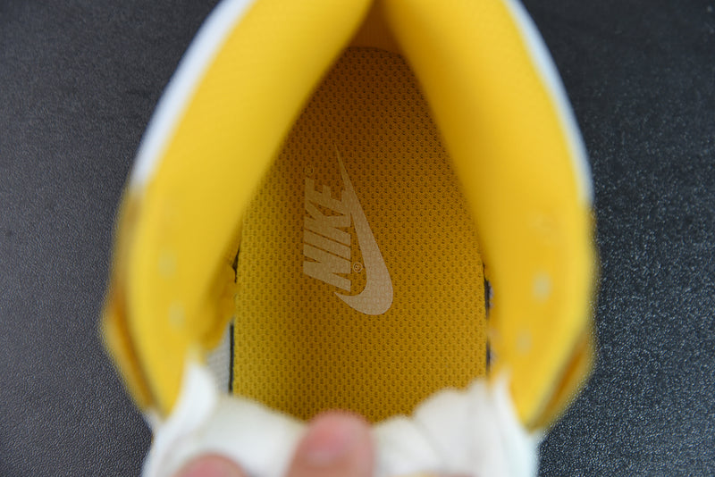 Nike Dunk High Dark Sulfur
