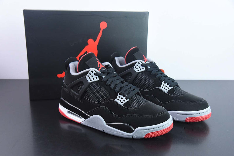 Nike Air Jordan 4 - Retro Bred