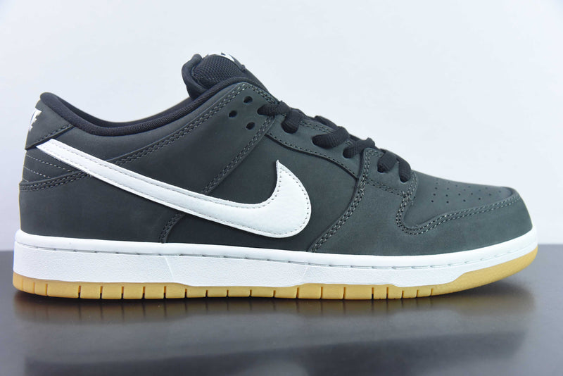 Nike SB Dunk Low Pro Black Gum