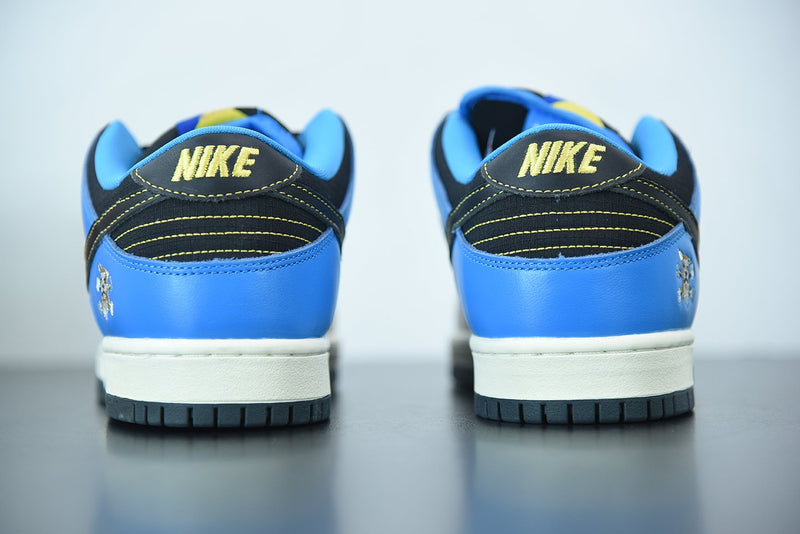 Nike SB Dunk Low Instant Skateboards