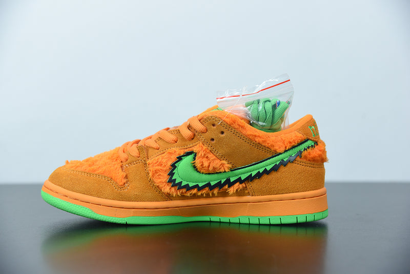 Nike SB Dunk Low Grateful Dead Bears Orange