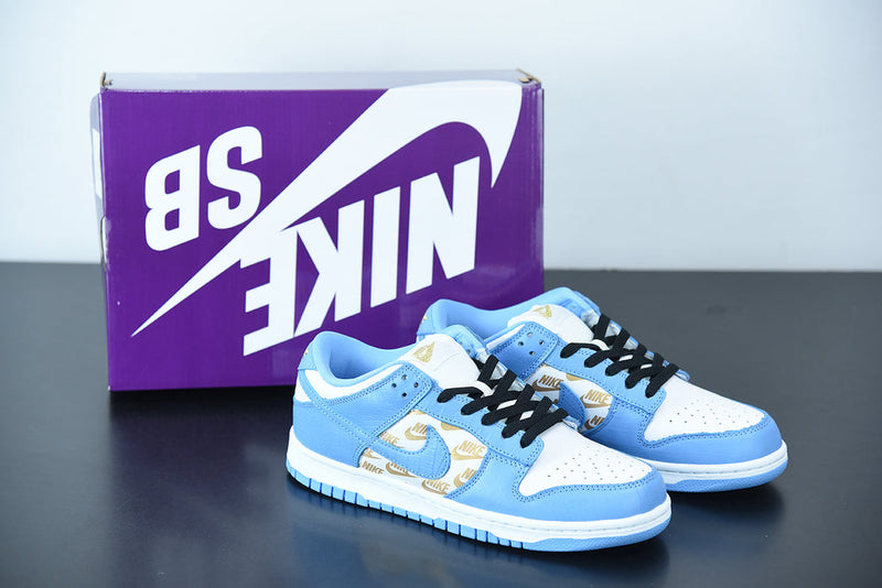 Nike SB Dunk Low x Supreme "Stars Royal Blue"